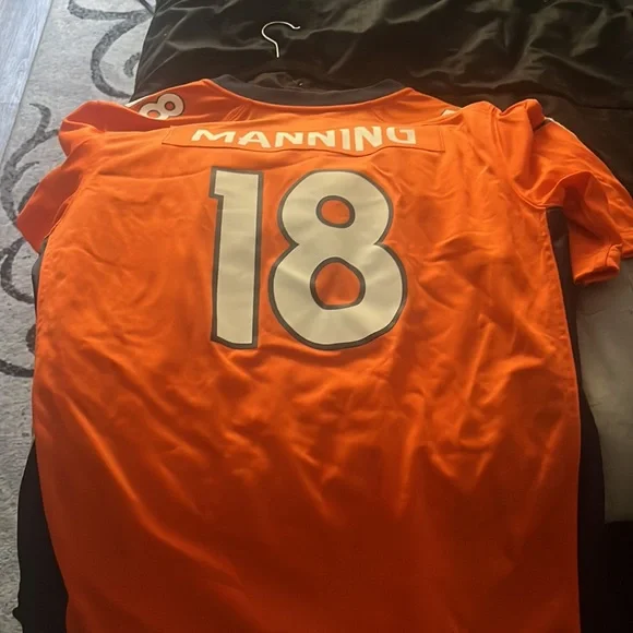 Brand New Nike Peyton Manning Super Bowl 50 Jersey. It’s a collectible Item.
